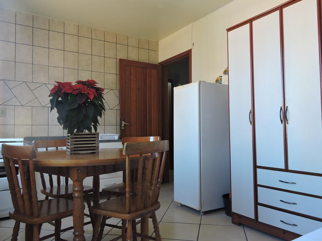 Aparthotel Residencial Baleia Franca Governador Celso Ramos Exterior foto