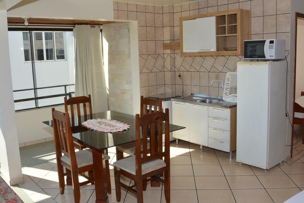 Aparthotel Residencial Baleia Franca Governador Celso Ramos Exterior foto